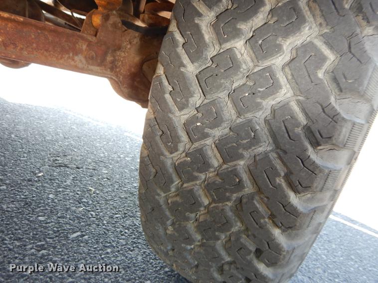 image for item DE1854 1969 Ford Bronco Sport SUV