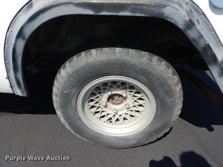 image for item DE1854 1969 Ford Bronco Sport SUV