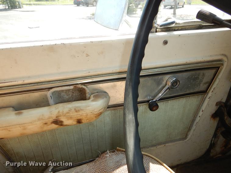 image for item DE1854 1969 Ford Bronco Sport SUV