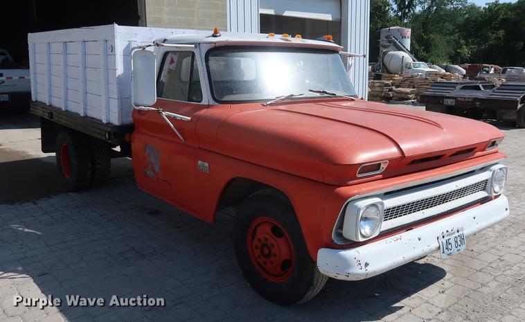 image for item DE6085 1966 Chevrolet 30 grain truck