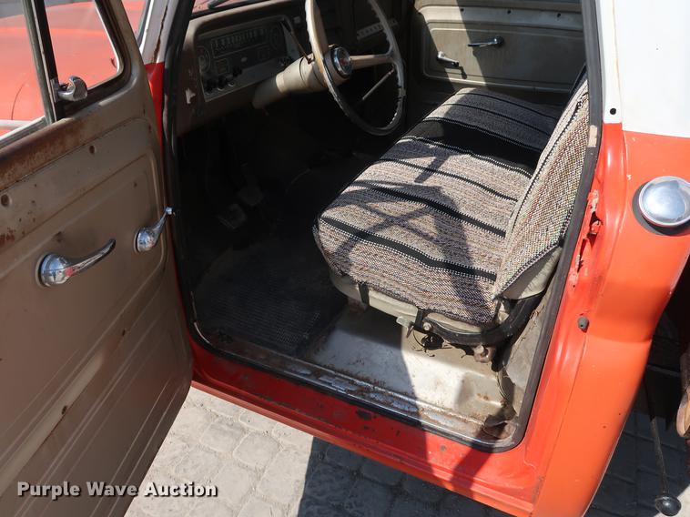 image for item DE6085 1966 Chevrolet 30 grain truck