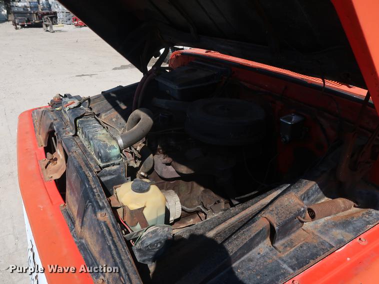 image for item DE6085 1966 Chevrolet 30 grain truck