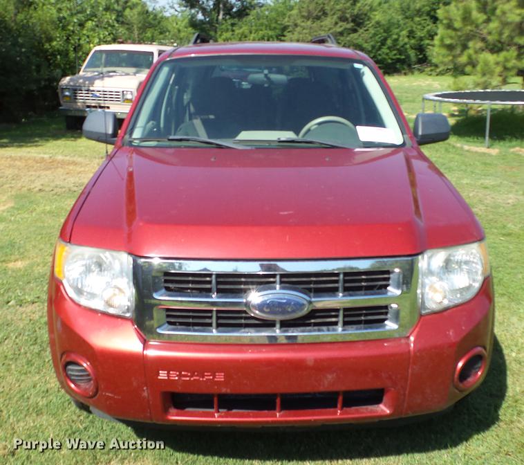 image for item DE7185 2008 Ford Escape SUV