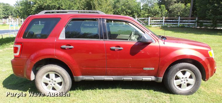 image for item DE7185 2008 Ford Escape SUV