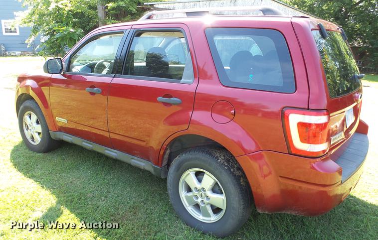 image for item DE7185 2008 Ford Escape SUV