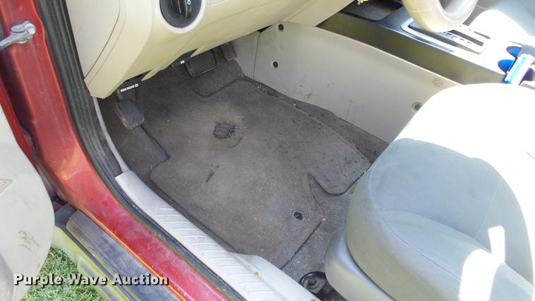 image for item DE7185 2008 Ford Escape SUV