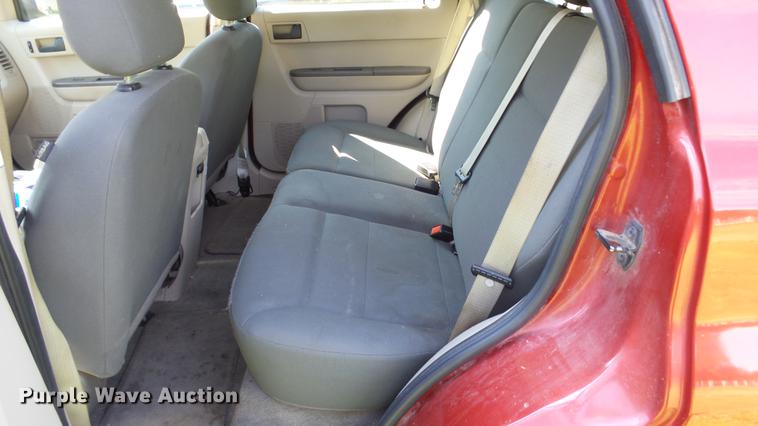 image for item DE7185 2008 Ford Escape SUV
