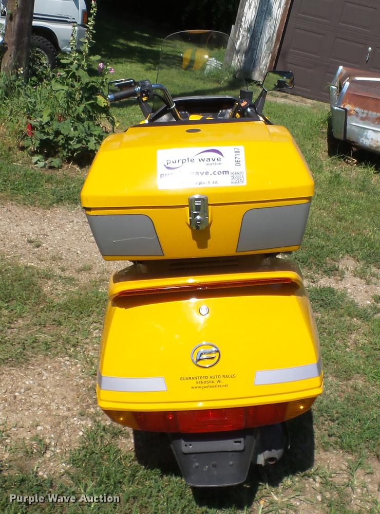 image for item DE7187 2009 Chunfeng CF250T scooter