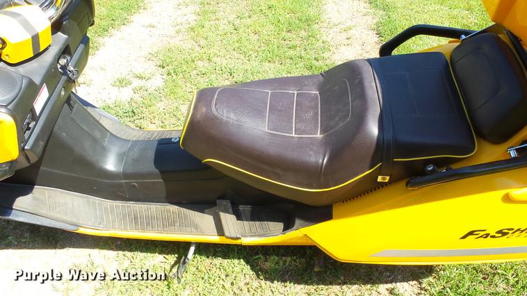 image for item DE7187 2009 Chunfeng CF250T scooter