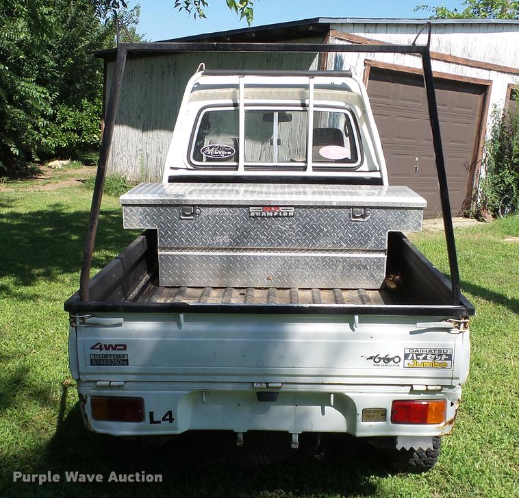 image for item DE7188 1991 Daihatsu HiJet mini truck