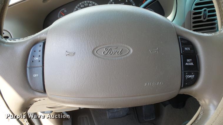 image for item DE7191 2002 Ford F150 SuperCrew pickup truck