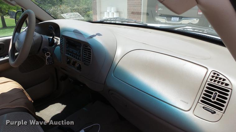 image for item DE7191 2002 Ford F150 SuperCrew pickup truck