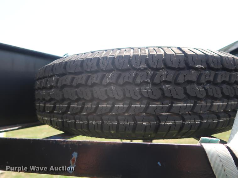 image for item DF3255 2006 Progressive flatbed trailer with office