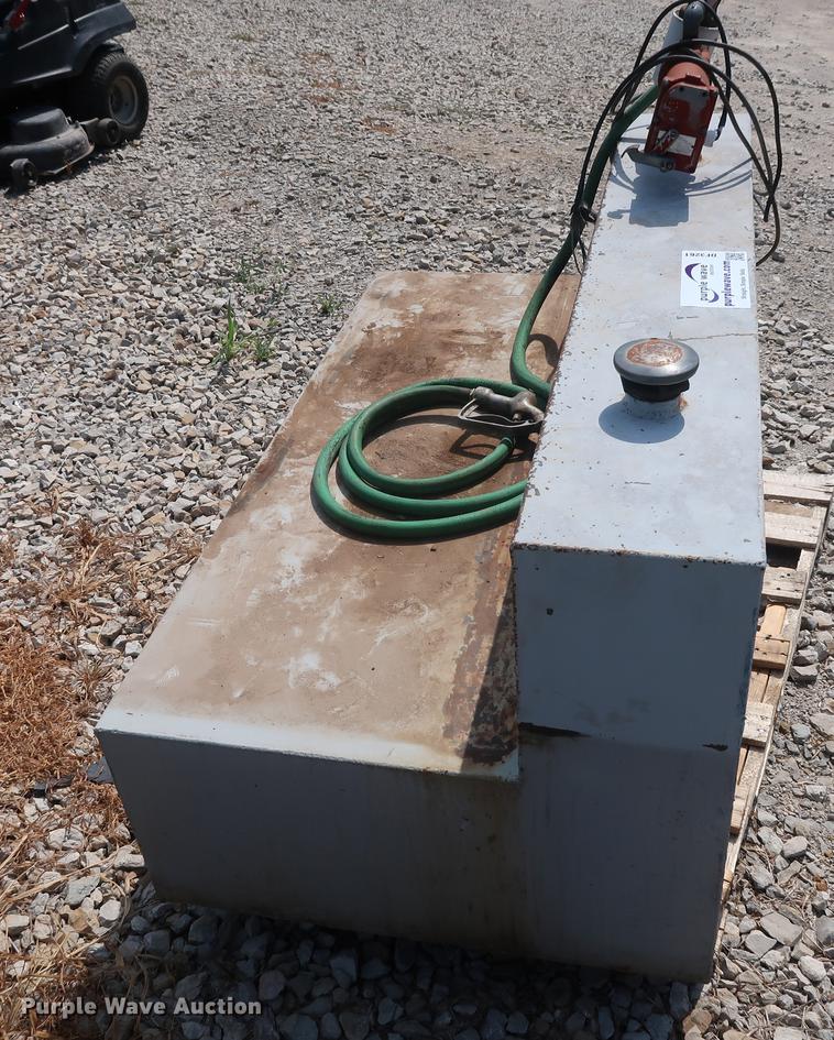 image for item DF3261 L-shaped fuel tank