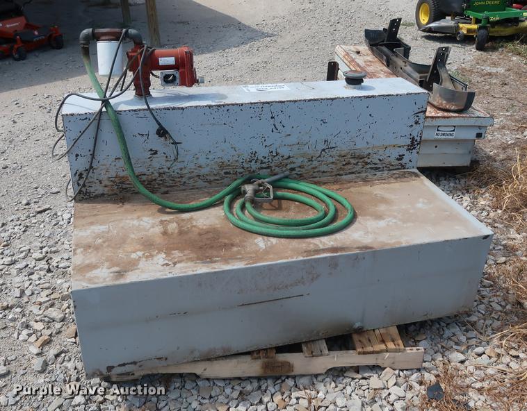 image for item DF3261 L-shaped fuel tank