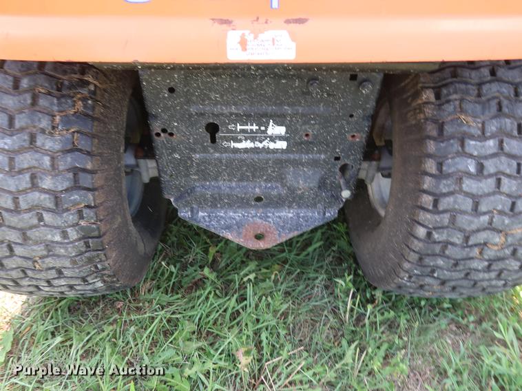 image for item DF3263 Husqvarna YTH180 lawn mower