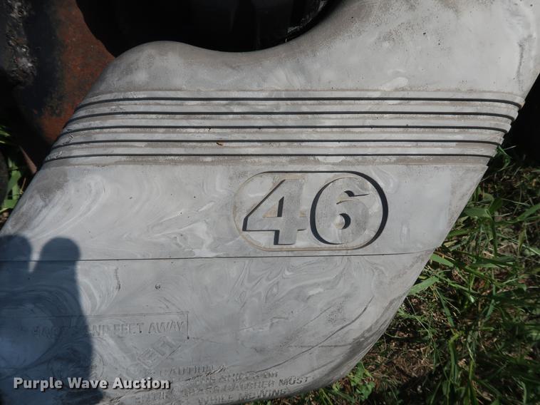 image for item DF3263 Husqvarna YTH180 lawn mower