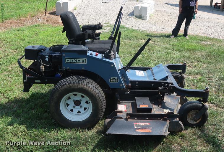 image for item DF3264 Dixon 7523 ZTR lawn mower