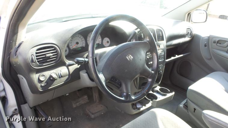 image for item DF4280 2006 Dodge Grand Caravan van