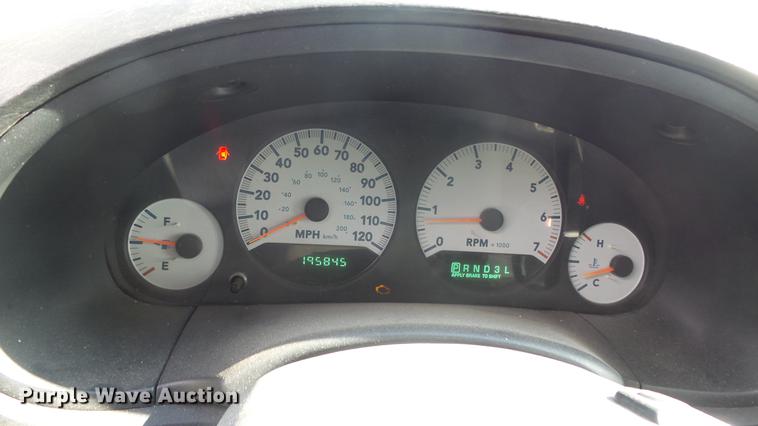 image for item DF4280 2006 Dodge Grand Caravan van