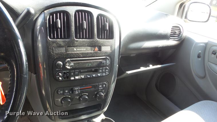 image for item DF4280 2006 Dodge Grand Caravan van