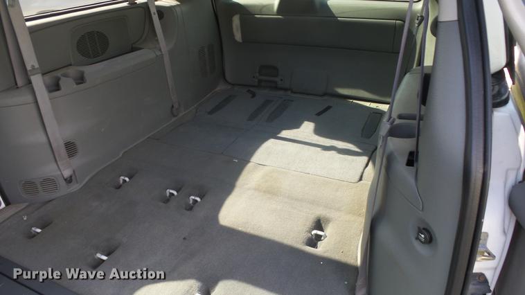 image for item DF4280 2006 Dodge Grand Caravan van