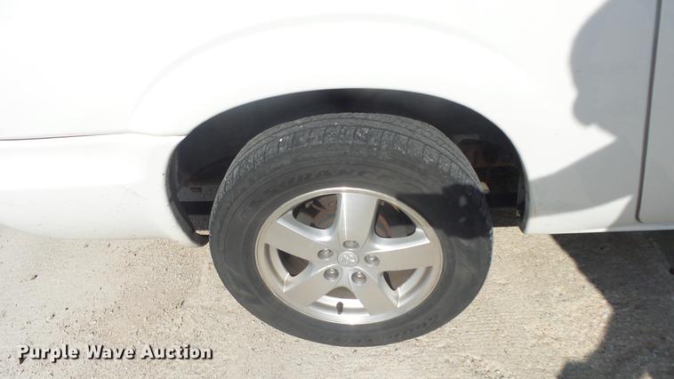 image for item DF4280 2006 Dodge Grand Caravan van