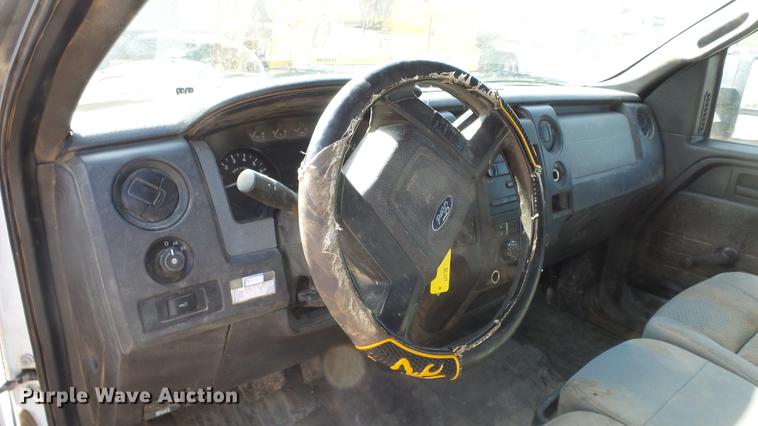 image for item DF4300 2012 Ford F150 Ext. Cab pickup truck