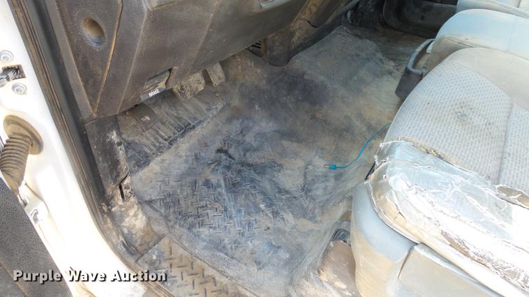 image for item DF4300 2012 Ford F150 Ext. Cab pickup truck