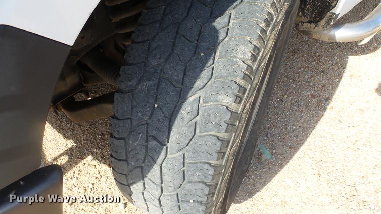 image for item DF4300 2012 Ford F150 Ext. Cab pickup truck