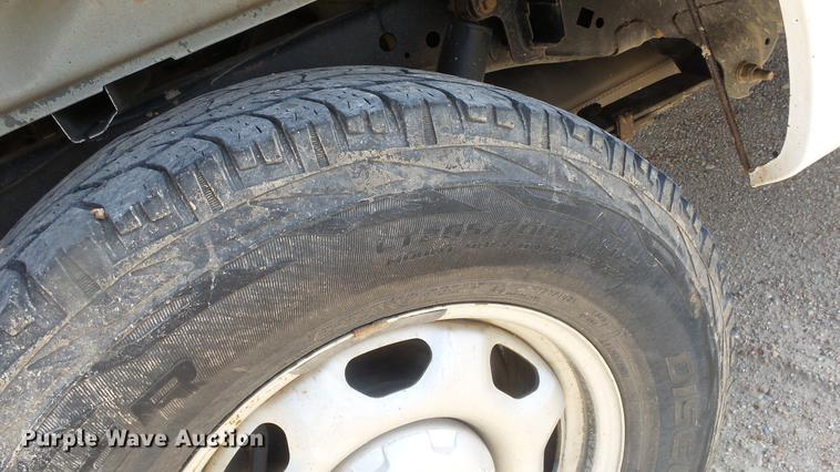 image for item DF4300 2012 Ford F150 Ext. Cab pickup truck