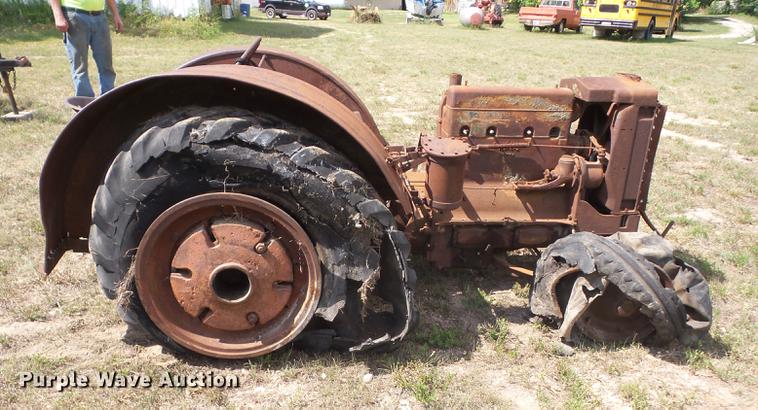 image for item DT9410 Case C tractor