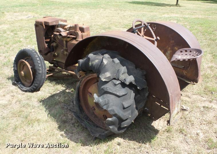 image for item DT9410 Case C tractor