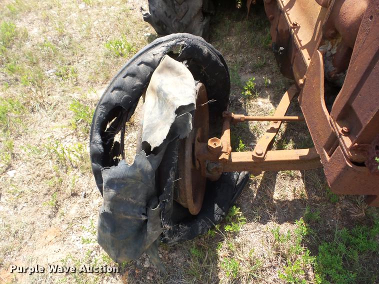 image for item DT9410 Case C tractor