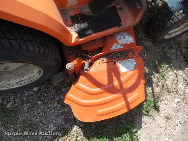 image for item DT9411 Kubota G5200 lawn mower