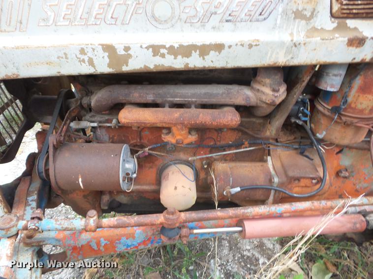 image for item DT9412 1957 Ford 881D tractor