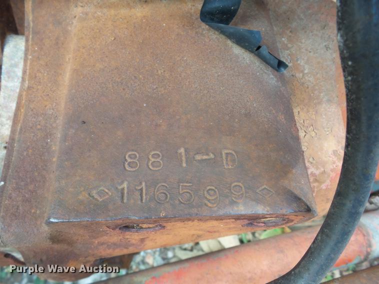 image for item DT9412 1957 Ford 881D tractor