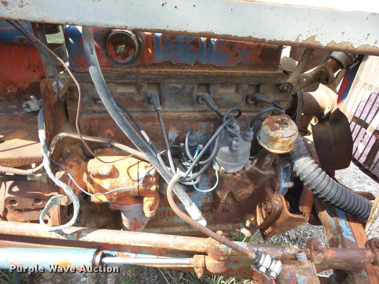 image for item DT9412 1957 Ford 881D tractor