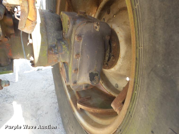 image for item DT9414 David Brown 1200 tractor