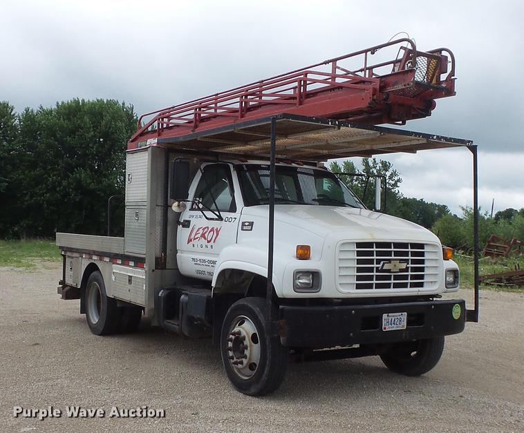 image for item DV9348 2000 Chevrolet C6500 utility truck