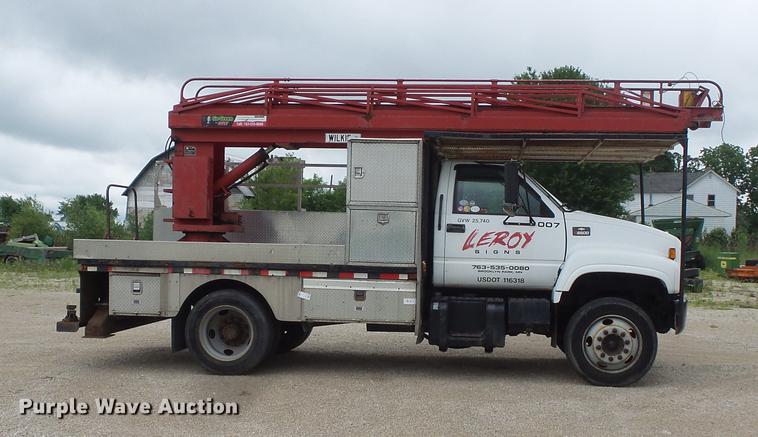 image for item DV9348 2000 Chevrolet C6500 utility truck