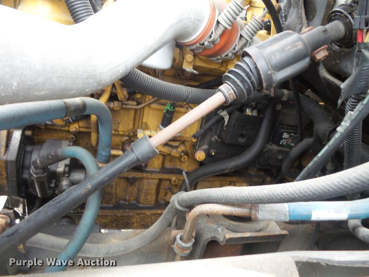 image for item DV9348 2000 Chevrolet C6500 utility truck