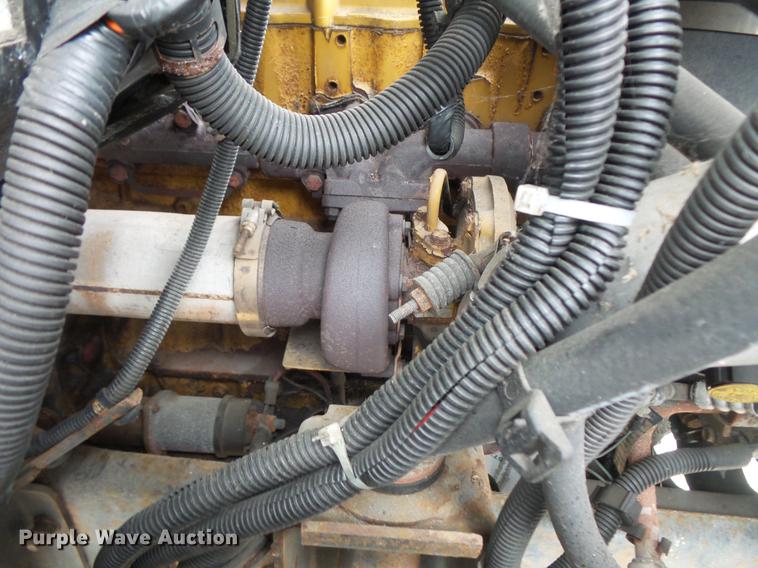 image for item DV9348 2000 Chevrolet C6500 utility truck