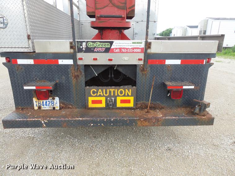 image for item DV9348 2000 Chevrolet C6500 utility truck