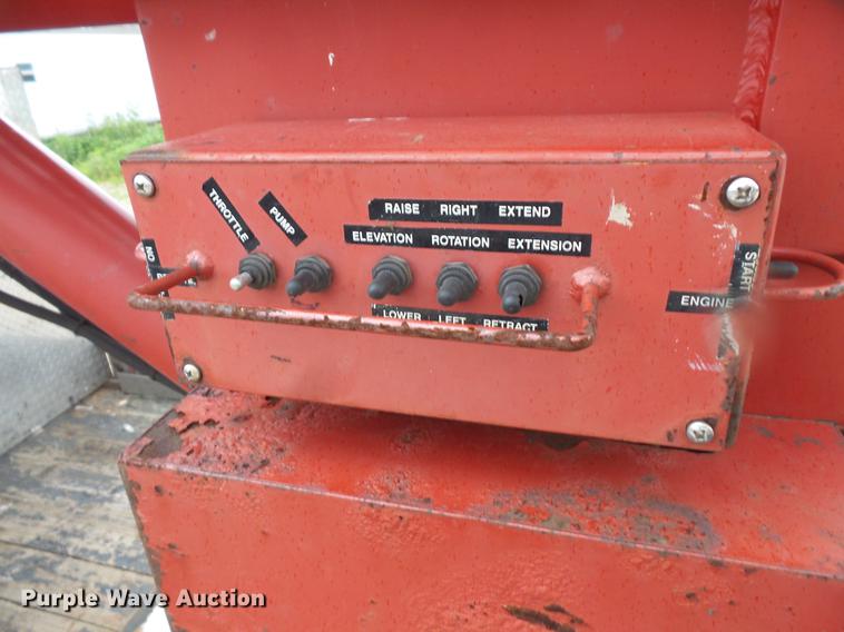 image for item DV9348 2000 Chevrolet C6500 utility truck