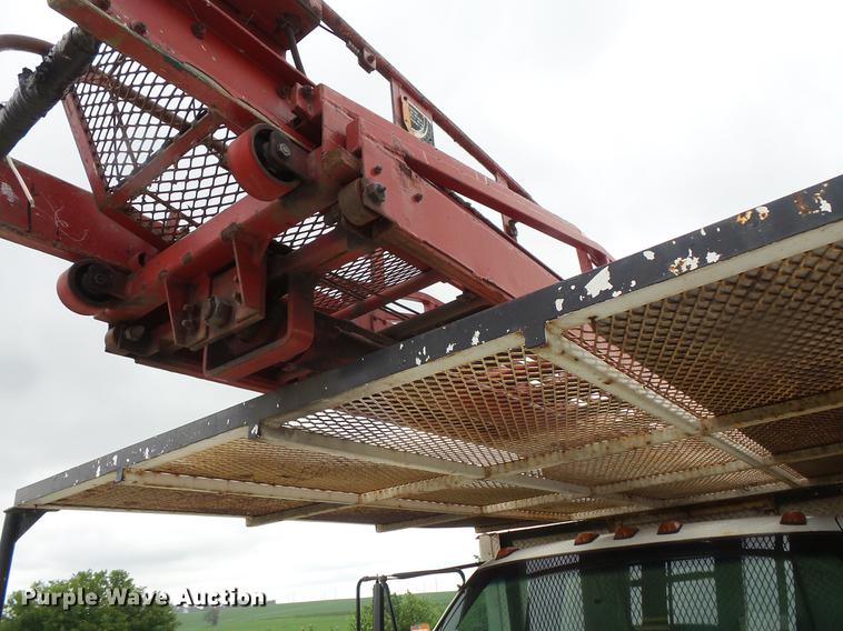 image for item DV9348 2000 Chevrolet C6500 utility truck