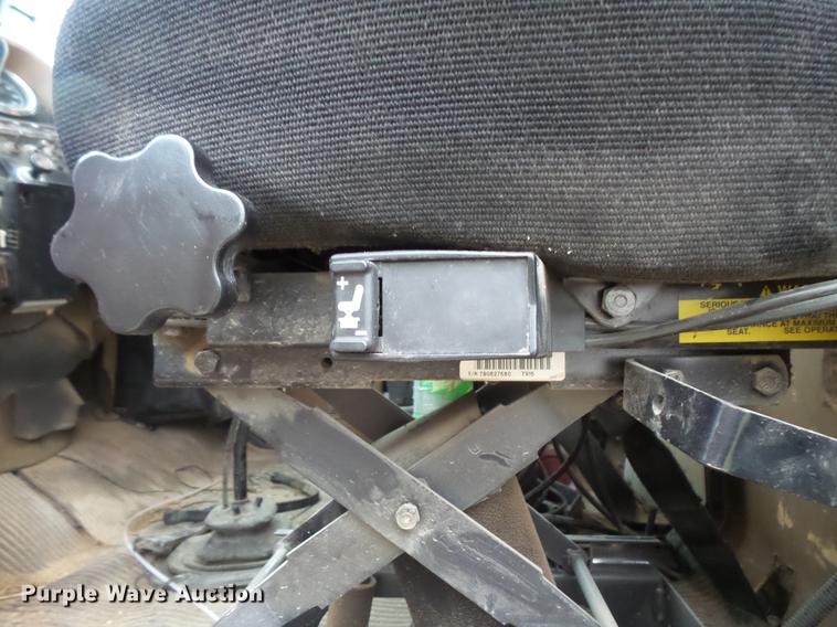 image for item DV9359 1993 Ford L8000 fertilizer truck