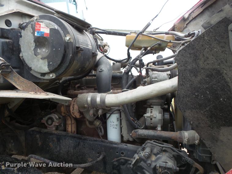 image for item DV9359 1993 Ford L8000 fertilizer truck