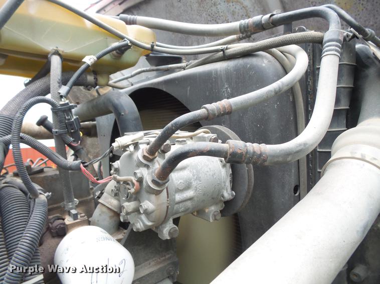 image for item DV9359 1993 Ford L8000 fertilizer truck