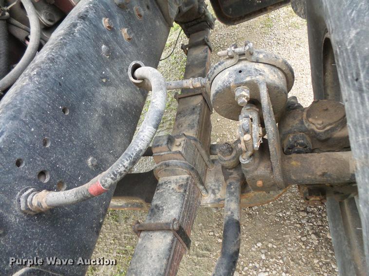 image for item DV9359 1993 Ford L8000 fertilizer truck